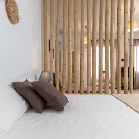 Optasia - Naxos Center * Naxos City