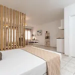 Optasia - Naxos Center Apartment