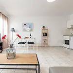 Optasia - Naxos Center Apartment *