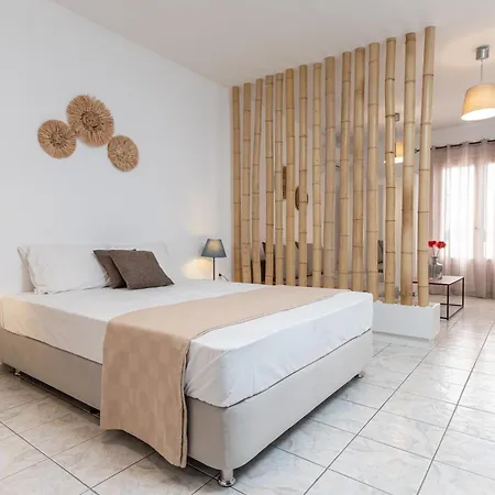 Optasia - Naxos Center * Naxos City