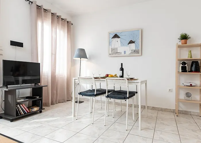 Optasia - Naxos Center